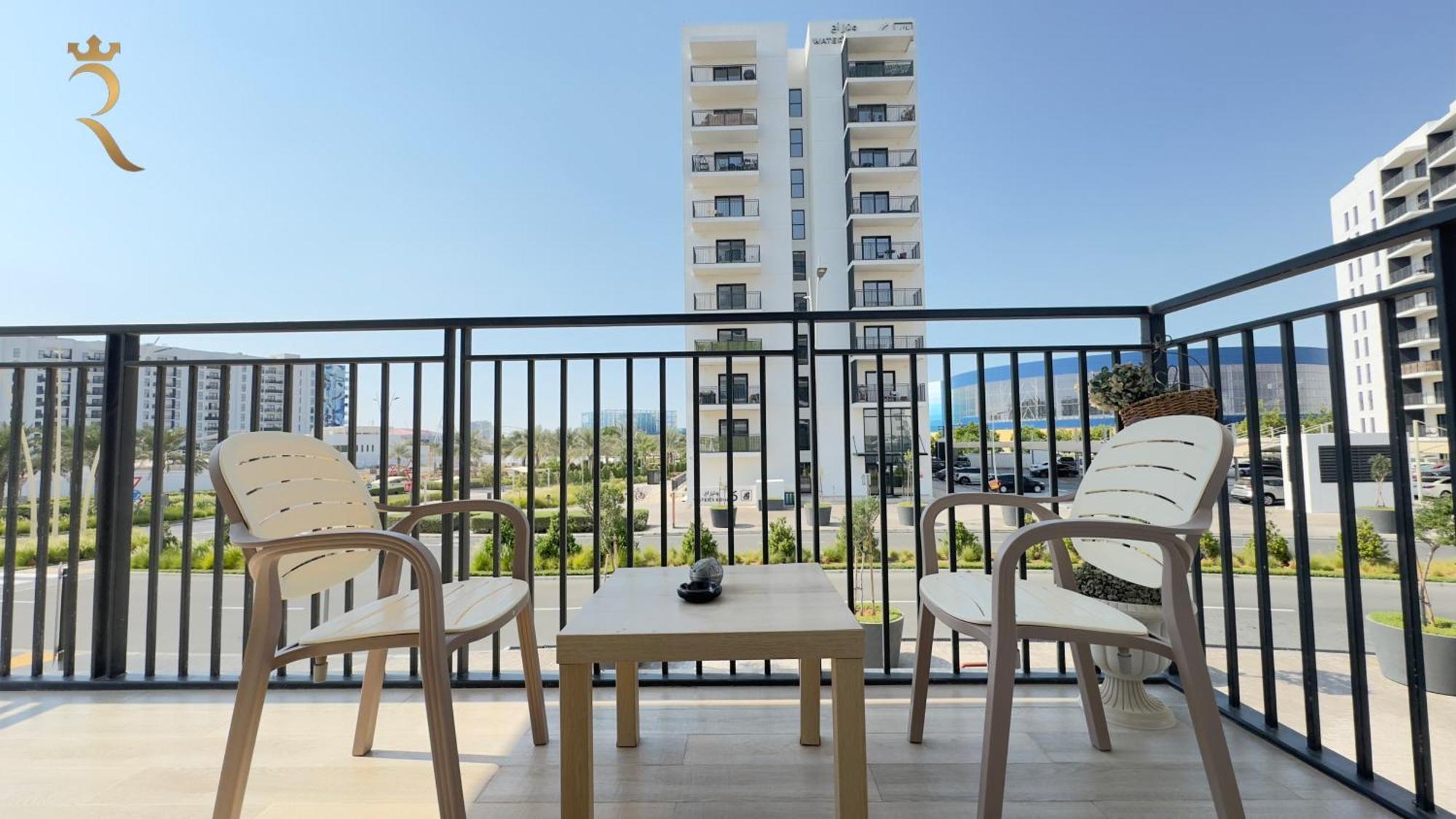 Cowboy Charm 1br On Yas Island Appartement